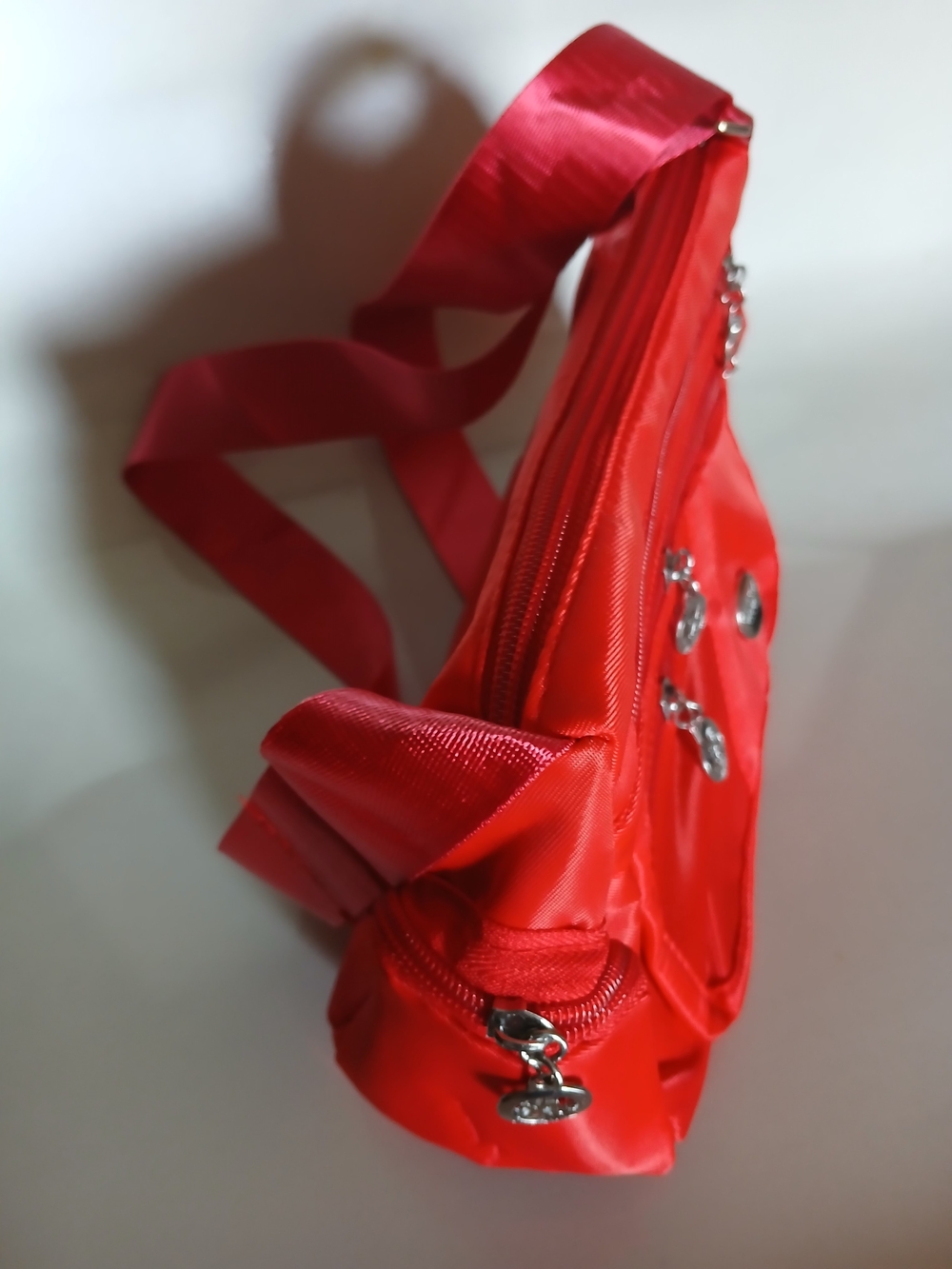 Red Multi-Pocket Crossbody Bag - Women's Shoulder Bag - Picture 4 of 4